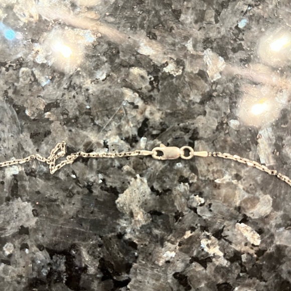 Turquoise necklace with silver chain - Picture 2 of 4